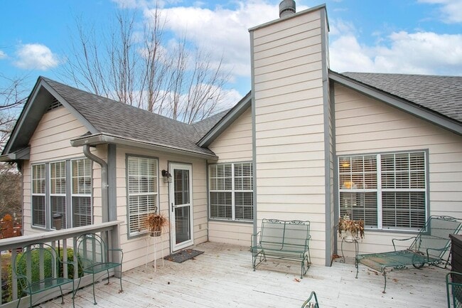 Building Photo - 1508 Clover Ct