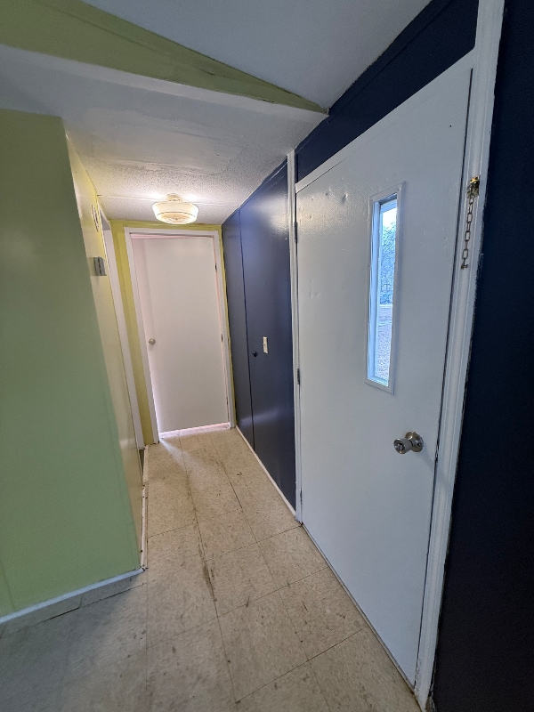 Building Photo - 16 Jockey St