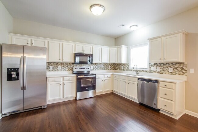 Building Photo - 1248 Braemar Highland Dr