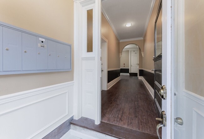 Building Photo - The Jaemore at Bolton Hill