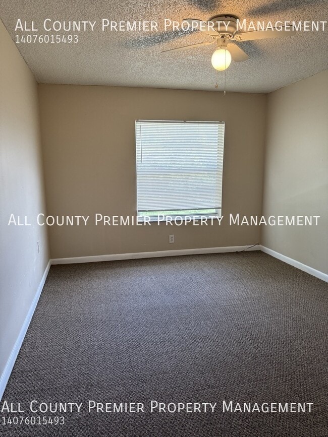 Building Photo - 5542 Rio Grande Ave