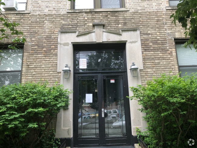 Building Photo - 5 Laidlaw Ave