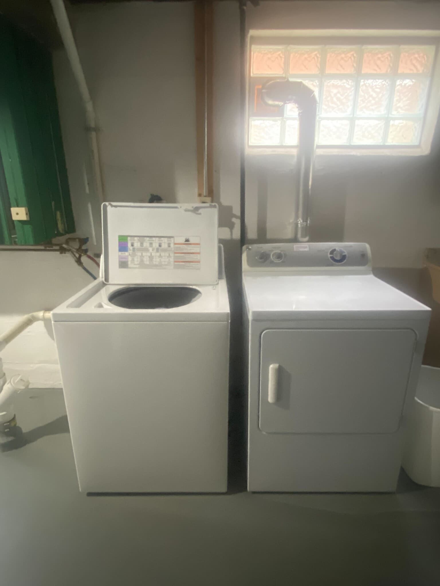 Laundry - 1102 Acorn Dr