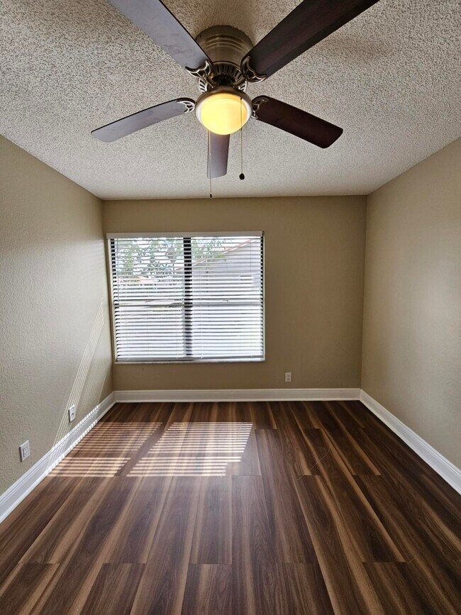 Building Photo - 1520 Windorah Way