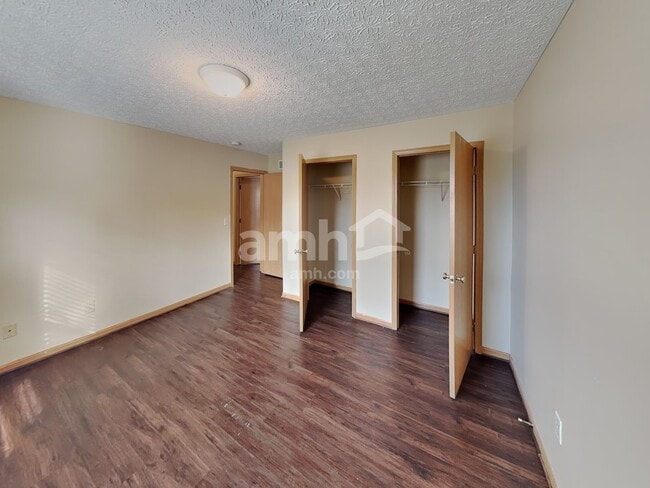 Building Photo - 7908 Windrift Pl