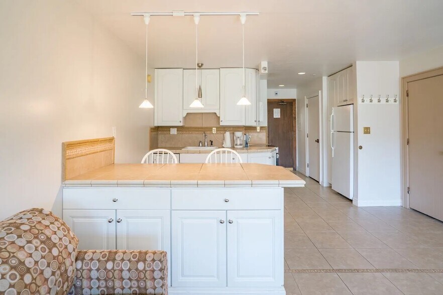 Building Photo - 314 N Tamarron Dr