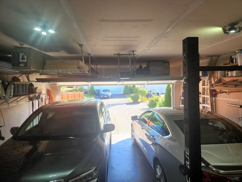 Building Photo - 2811 Martin St