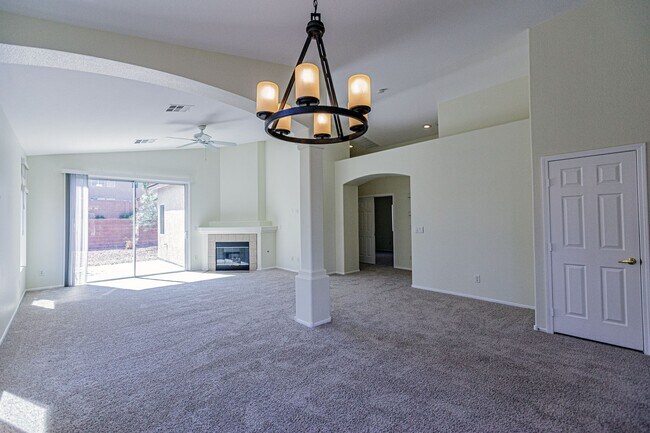 Building Photo - 1765 Baja Ln