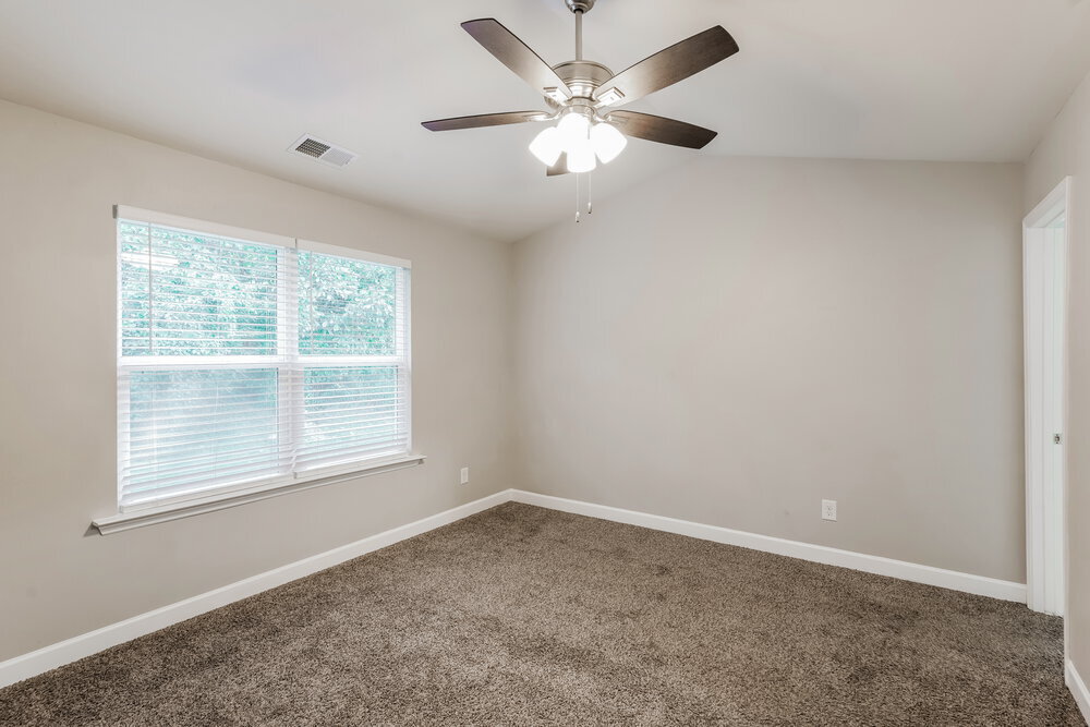 Building Photo - 2513 Skyfalls Way