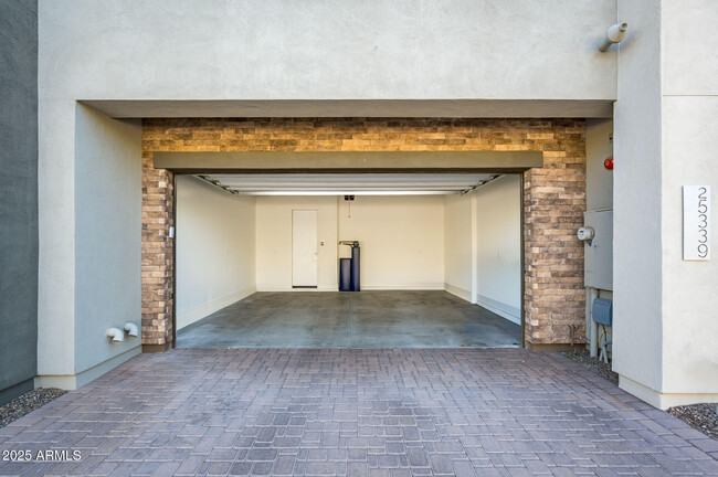Building Photo - 25339 N 19th Ln