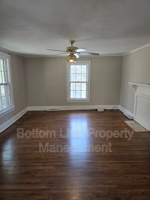 Building Photo - 184 Cabarrus Ave E