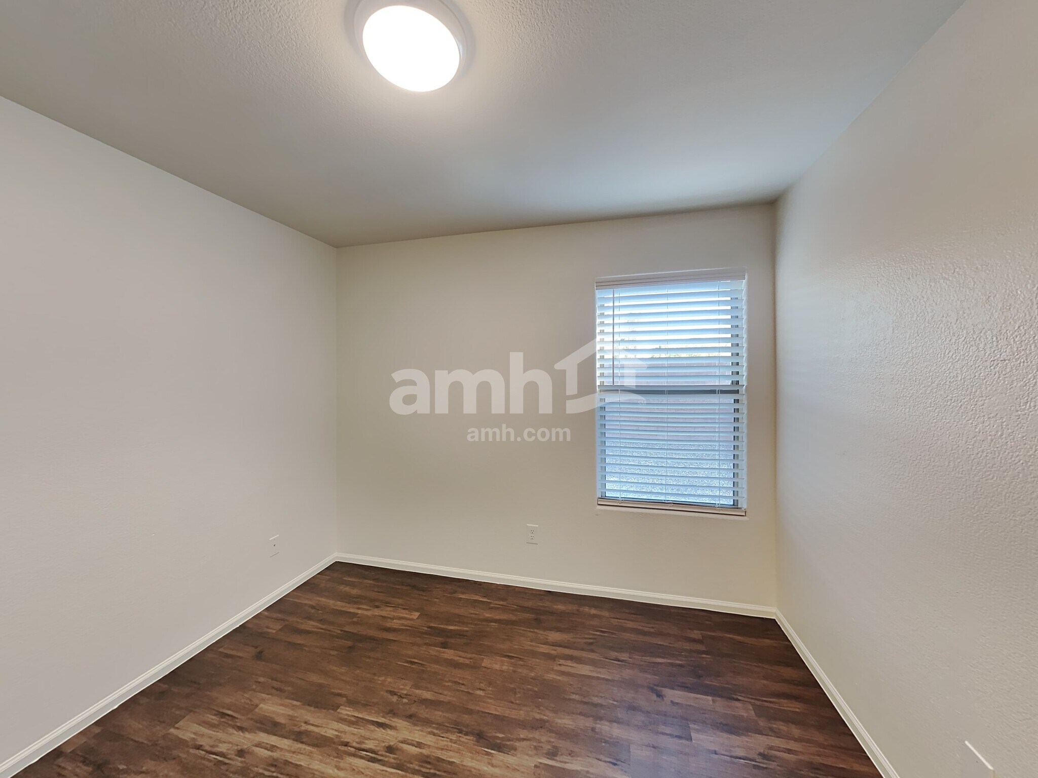 Building Photo - 16563 W Melvin St