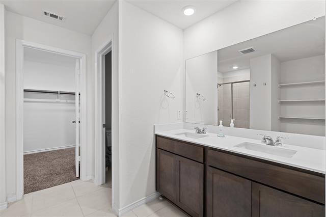 Building Photo - 1613 Sunny Grove Dr