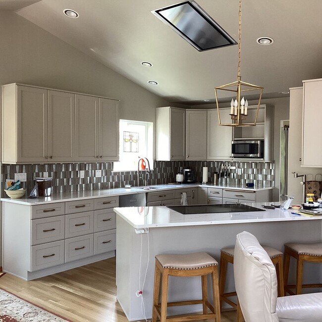 Building Photo - Charming Mukilteo Rambler in Fair Harbor