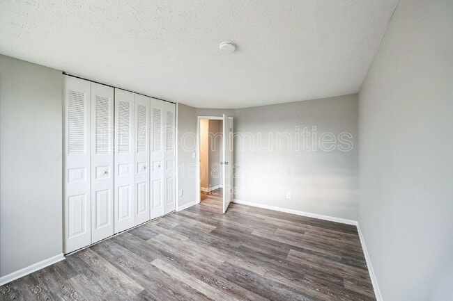 Building Photo - 12174 Glencrest Ct