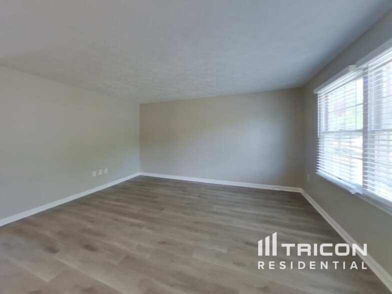Building Photo - 1650 Elkwood Ct