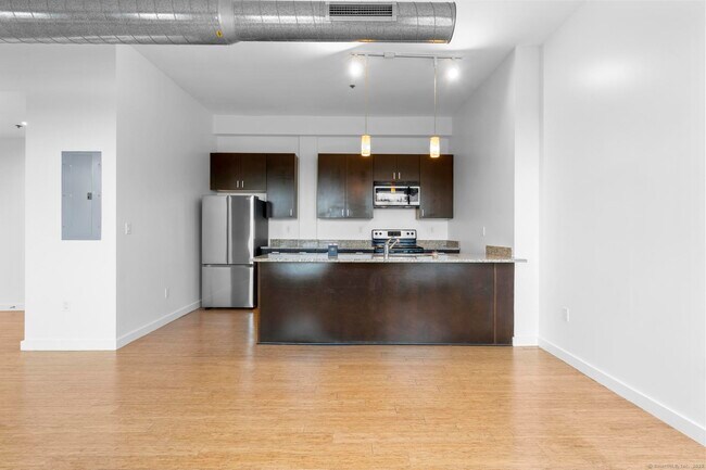 Building Photo - 881 Lafayette Blvd