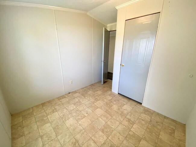 Building Photo - Convenient Bell City Rental | Just Minutes from the Helms Road LNG Park & Ride