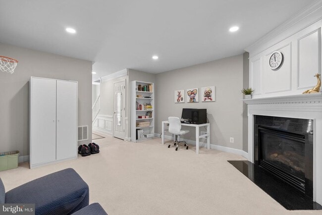 Building Photo - 2418 Terra Cotta Cir