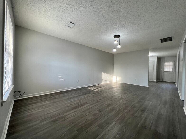 Building Photo - 234 Vernoy Aiken Rd