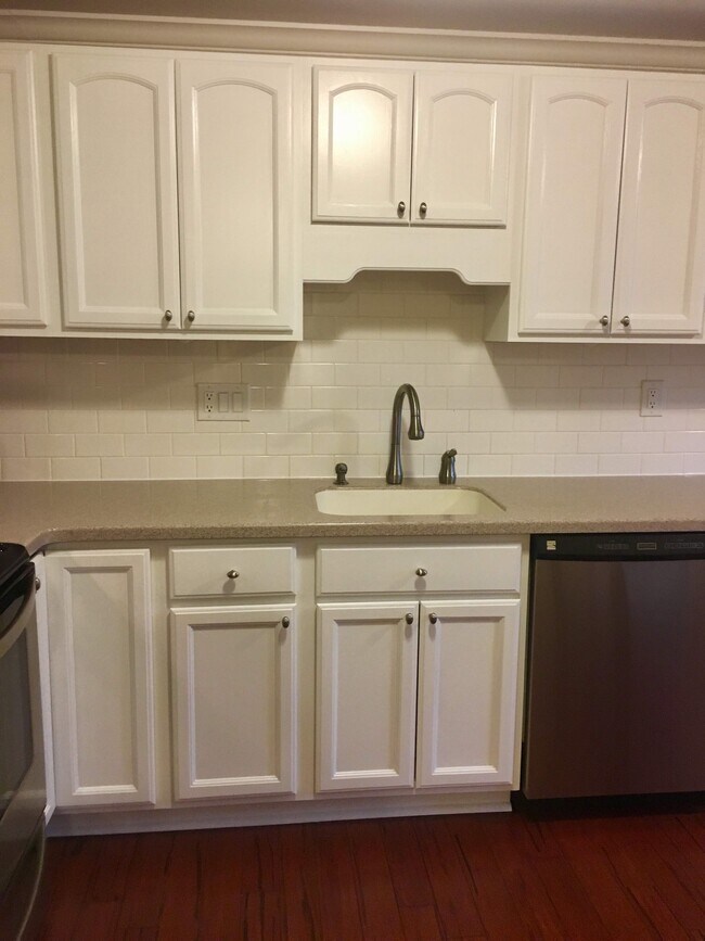 Building Photo - 2527 Vivaldi Ln