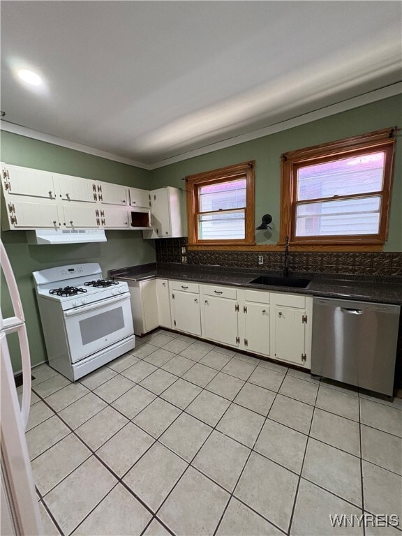 Building Photo - 497 Breckenridge St