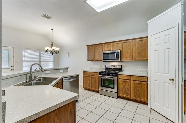 Building Photo - 1010 Spring Tide Dr