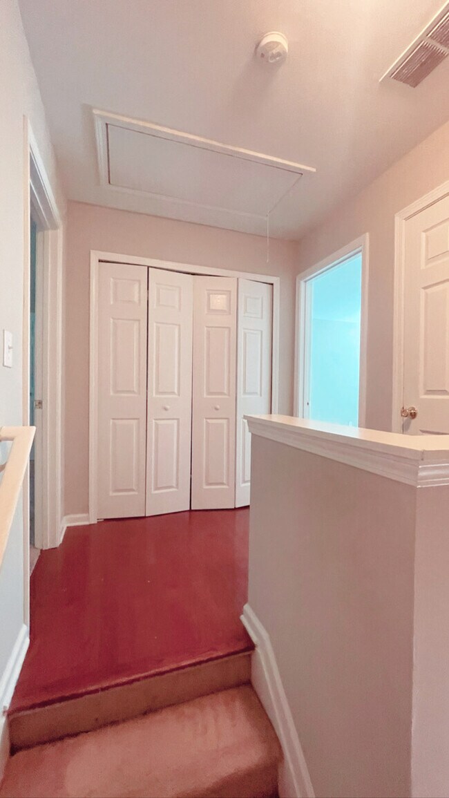Hallway (3rd FL) - 6895 Slate Stone Way SE