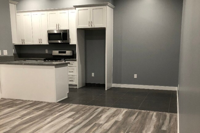 Building Photo - 12658 Welby Way