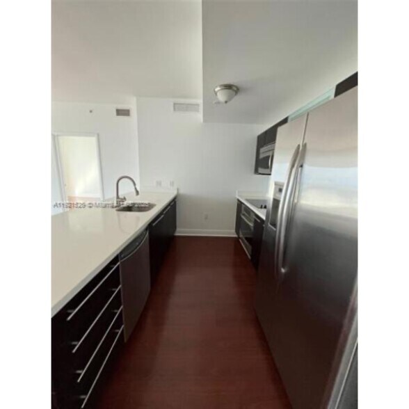 Building Photo - 90 SW 3rd St