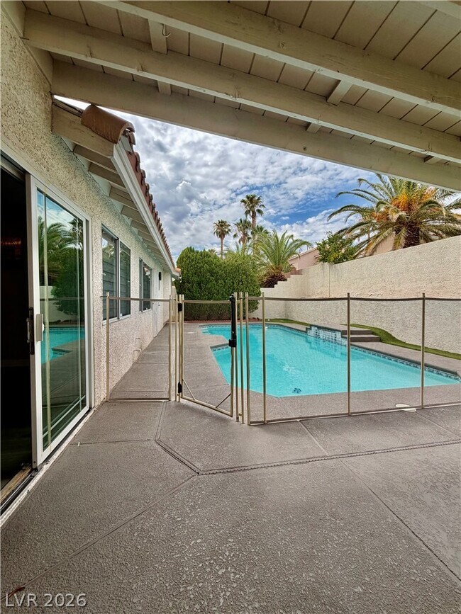 Building Photo - 3121 Siena Cir