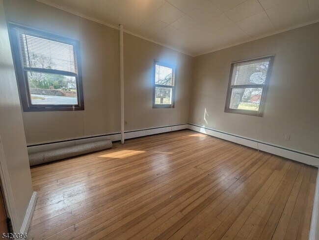 Building Photo - 157 NJ-31