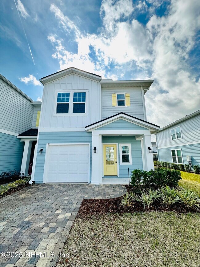 Building Photo - 84 Pinebury Ln