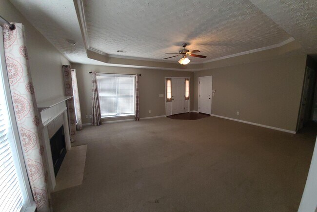 Building Photo - 9016 Scottsdale Ct