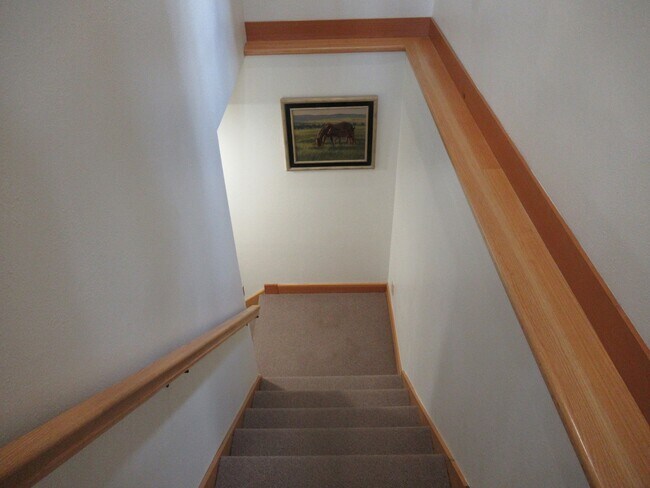 Building Photo - Hidden Whitefish Lake 3 bedroom Furnished ...