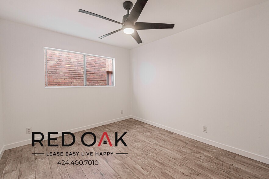 Building Photo - 519 S Westmoreland-201