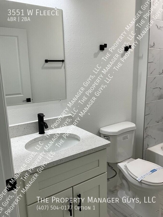 Building Photo - 3551 W Fleece-