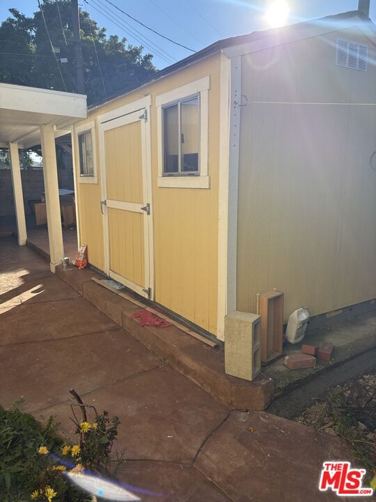 Building Photo - 20424 Marilla St