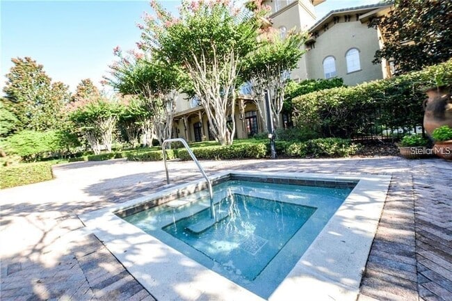 Building Photo - 122 Vista Verdi Cir