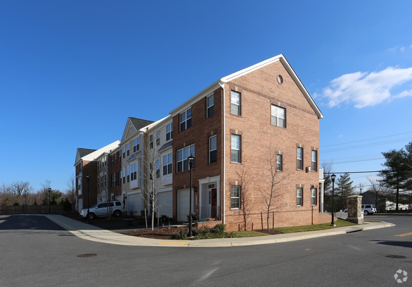 Woodward Crossing Townhomes 8380 Broderick Cir Gaithersburg MD 20877