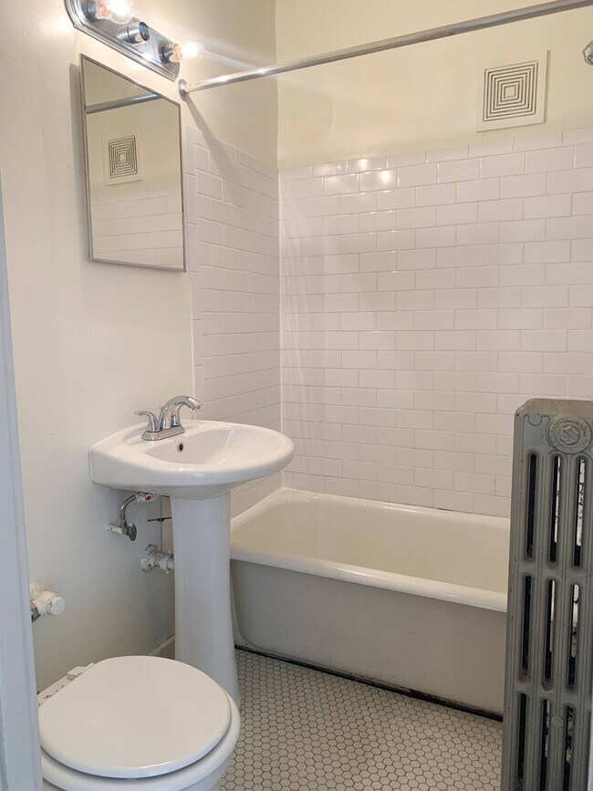 Renovated Studio - Bathroom - Brewer's Hill