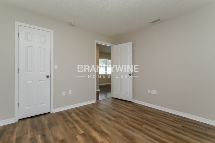 Building Photo - 4608 Whitetail Ln