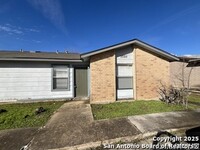 Building Photo - 5525 Lochmoor