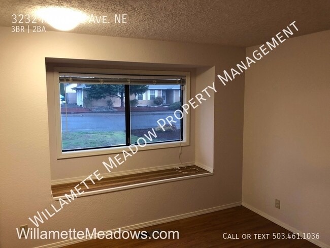 Building Photo - 3232 Monroe Ave NE