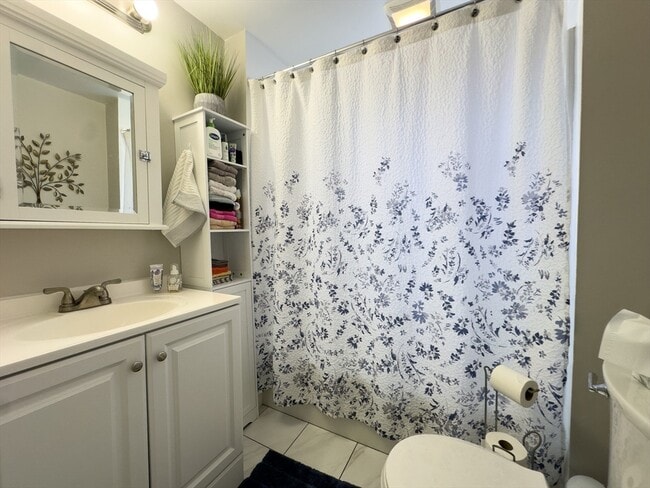 Building Photo - 38 Leonard St