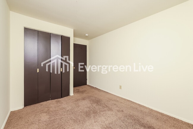 Building Photo - Coming Soon!