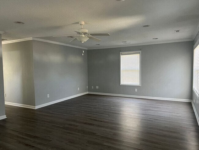 Building Photo - WALLINGFORD PLACE @ PALMETTO POINTE