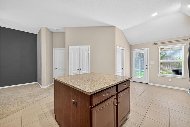 Building Photo - 18214 Almond Place Lane