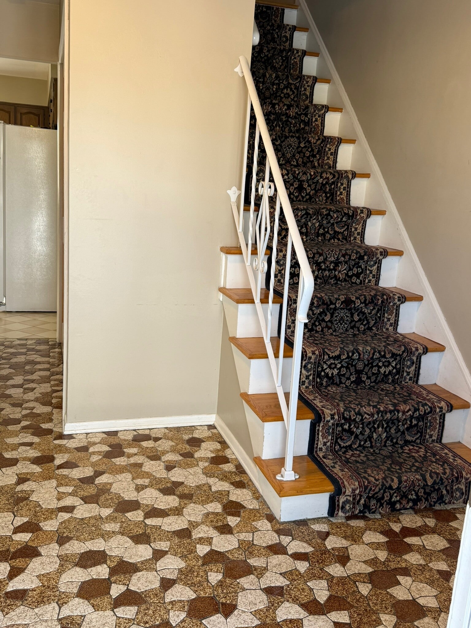 Foyer-1 - 5 Graffin Dr