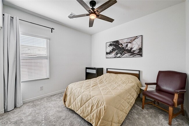 Building Photo - 3791 McLeod Dr